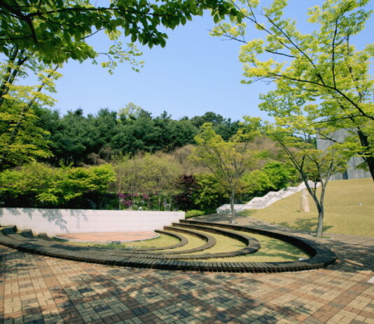 수원박물관 야외무대에서‘작은 결혼식’어때요?